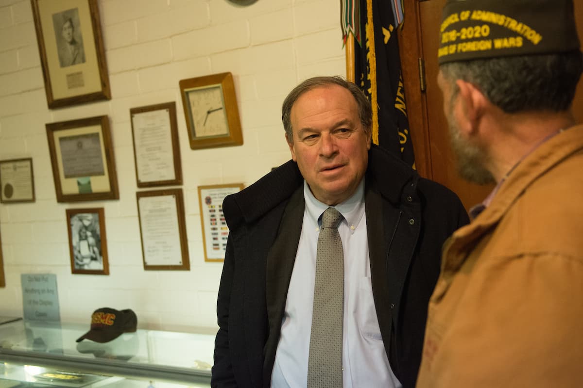 Dan Schwartz, running to be GOP challenger to Rep. Susie Lee, announces more than $565,000 in 2019 fundraising