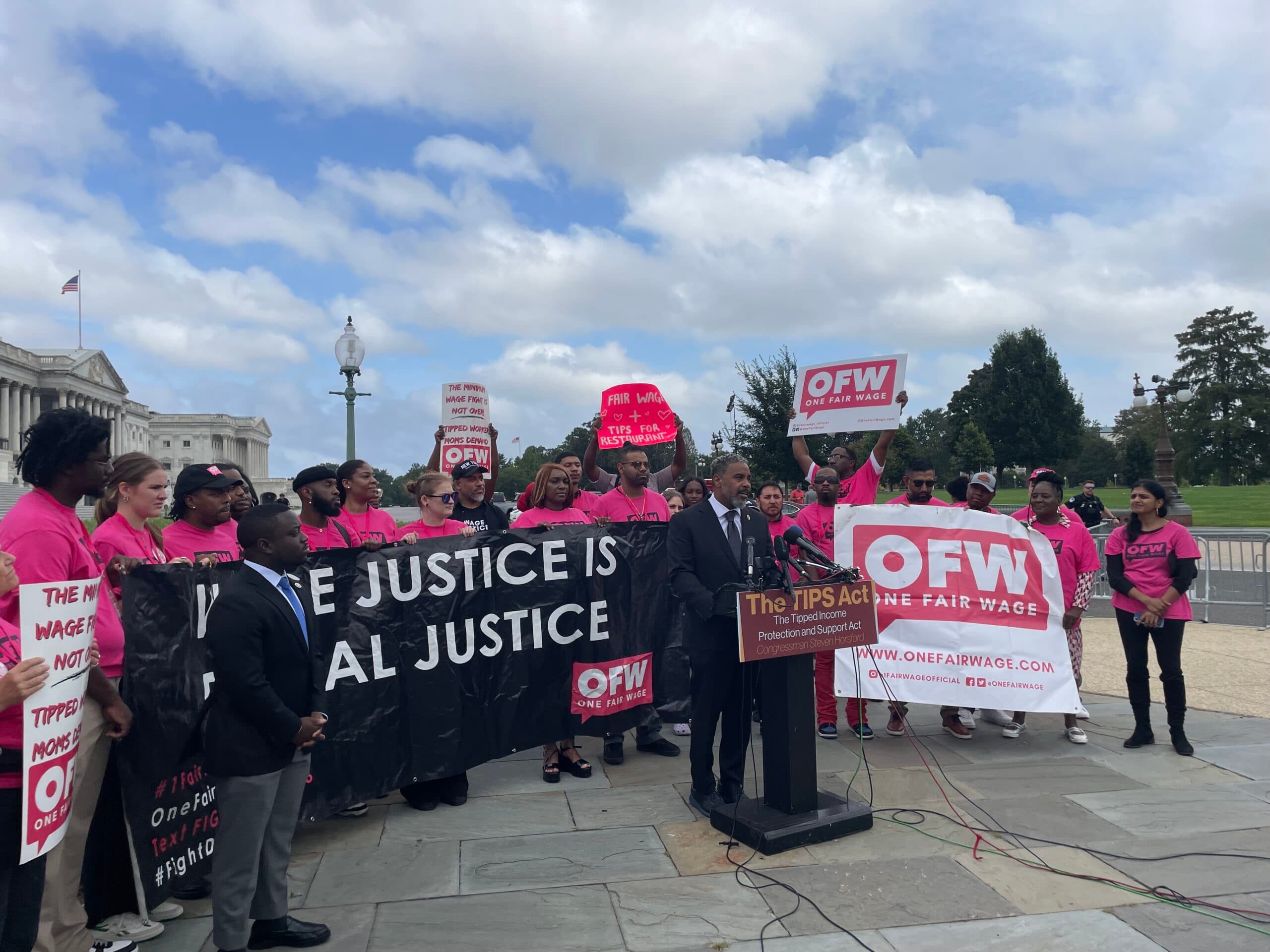 Horsford intros his own bill ending taxes on tips, while also raising subminimum wage