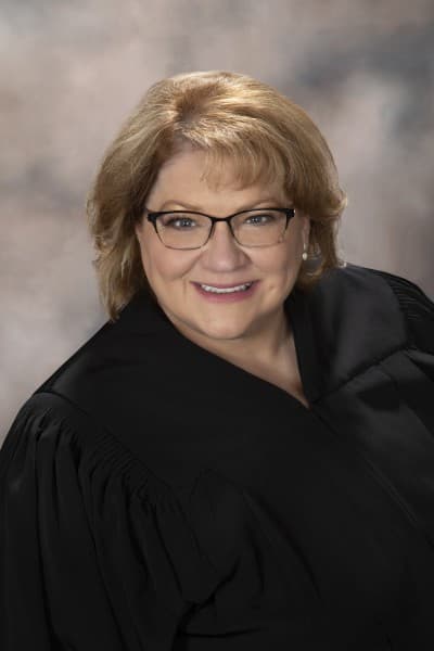 Throne, Dawn R.