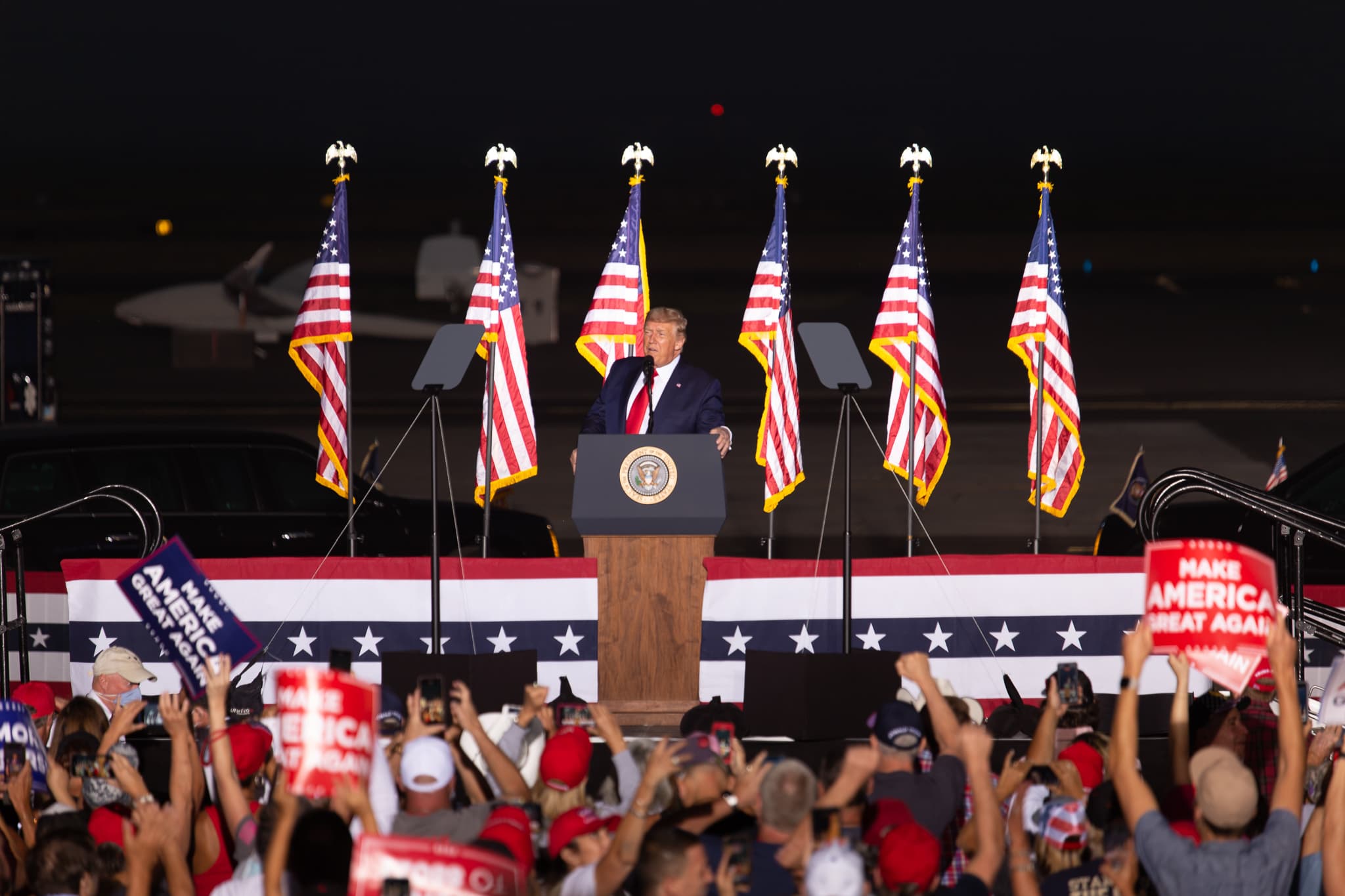 Trump visitará Las Vegas este viernes para hacer campaña por Laxalt y Lombardo