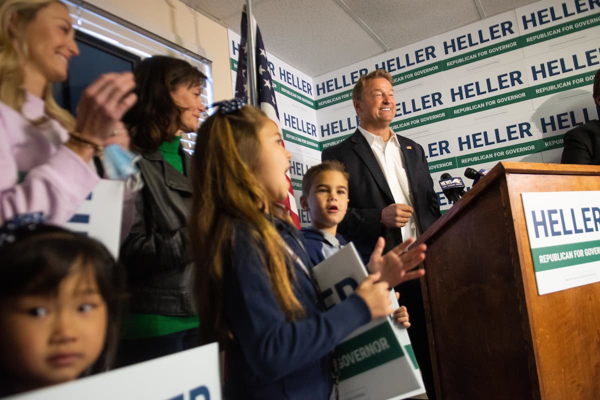 Dean Heller lanza candidatura para gobernador, intenta un retorno político tres años después de su derrota en el Senado