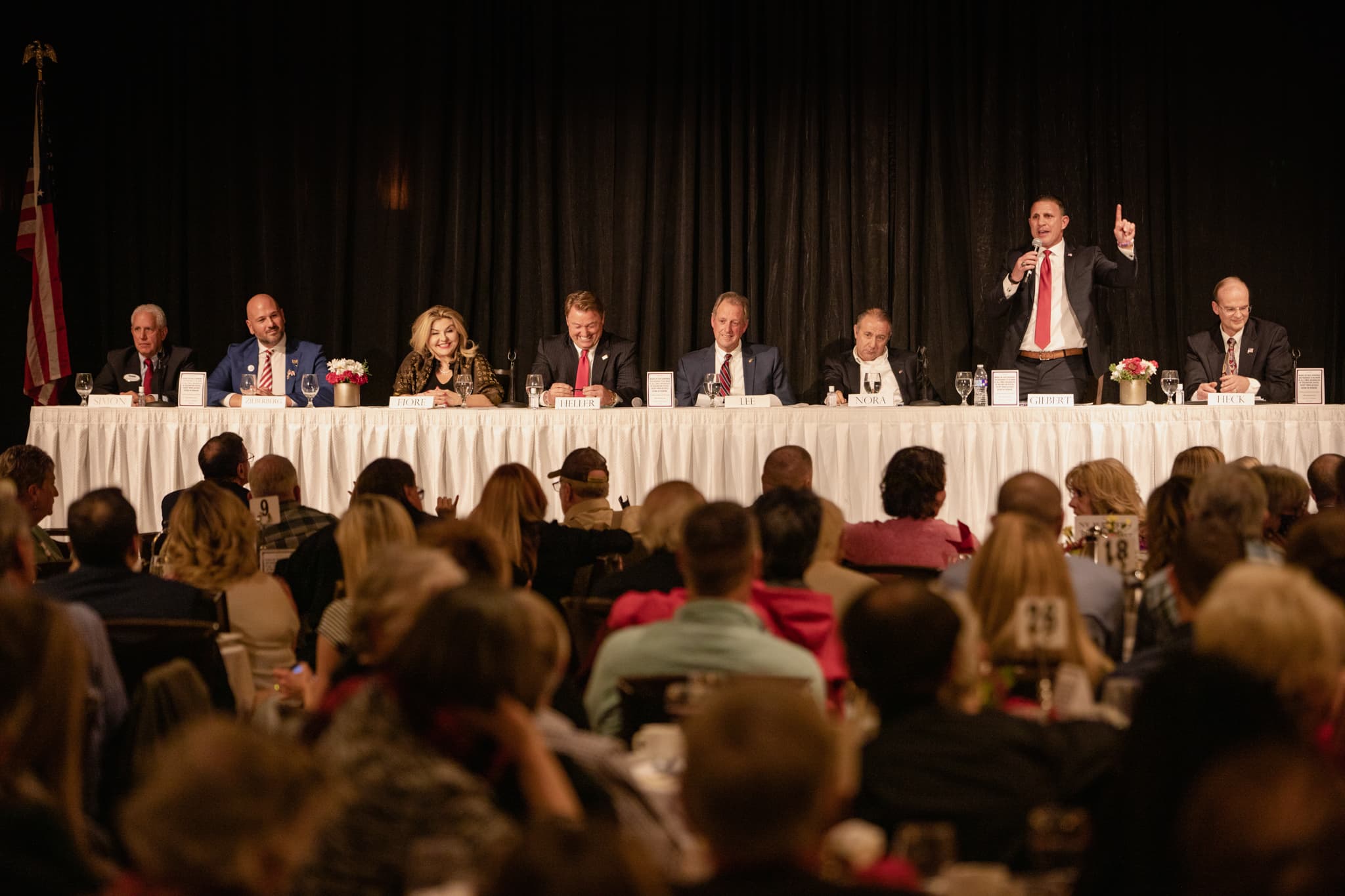 Candidatos Republicanos a gubernatura de Nevada debaten restricciones COVID, delincuencia