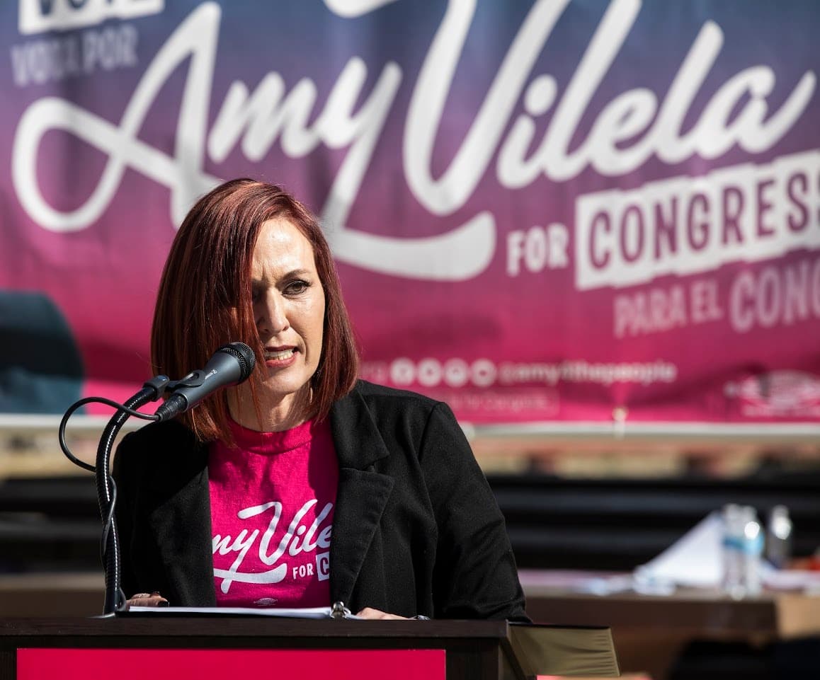 Bernie Sanders endorses Vilela in House primary against incumbent Titus