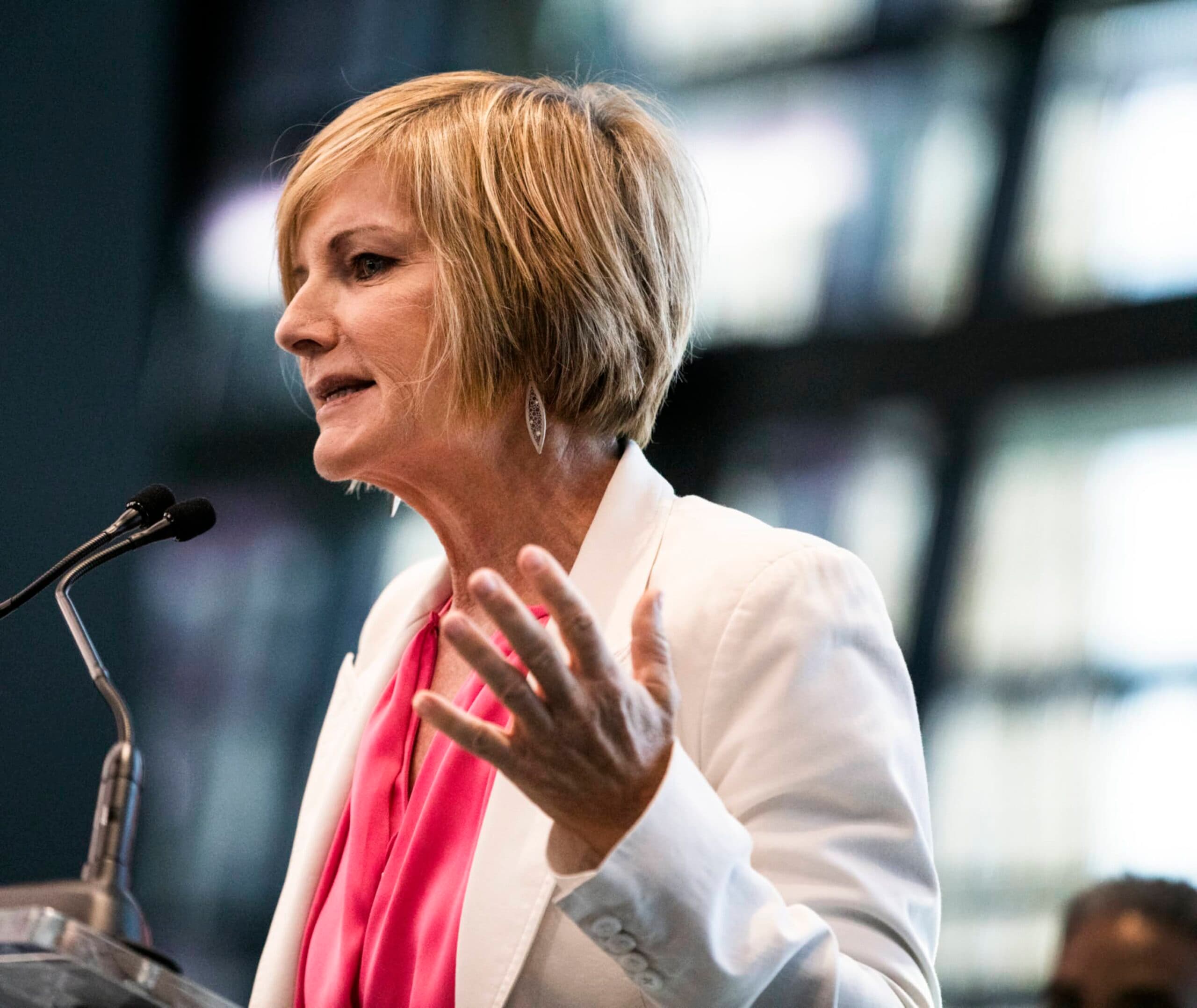 Rep. Lee raises $1.2 million in third quarter, amid tight race for District 3