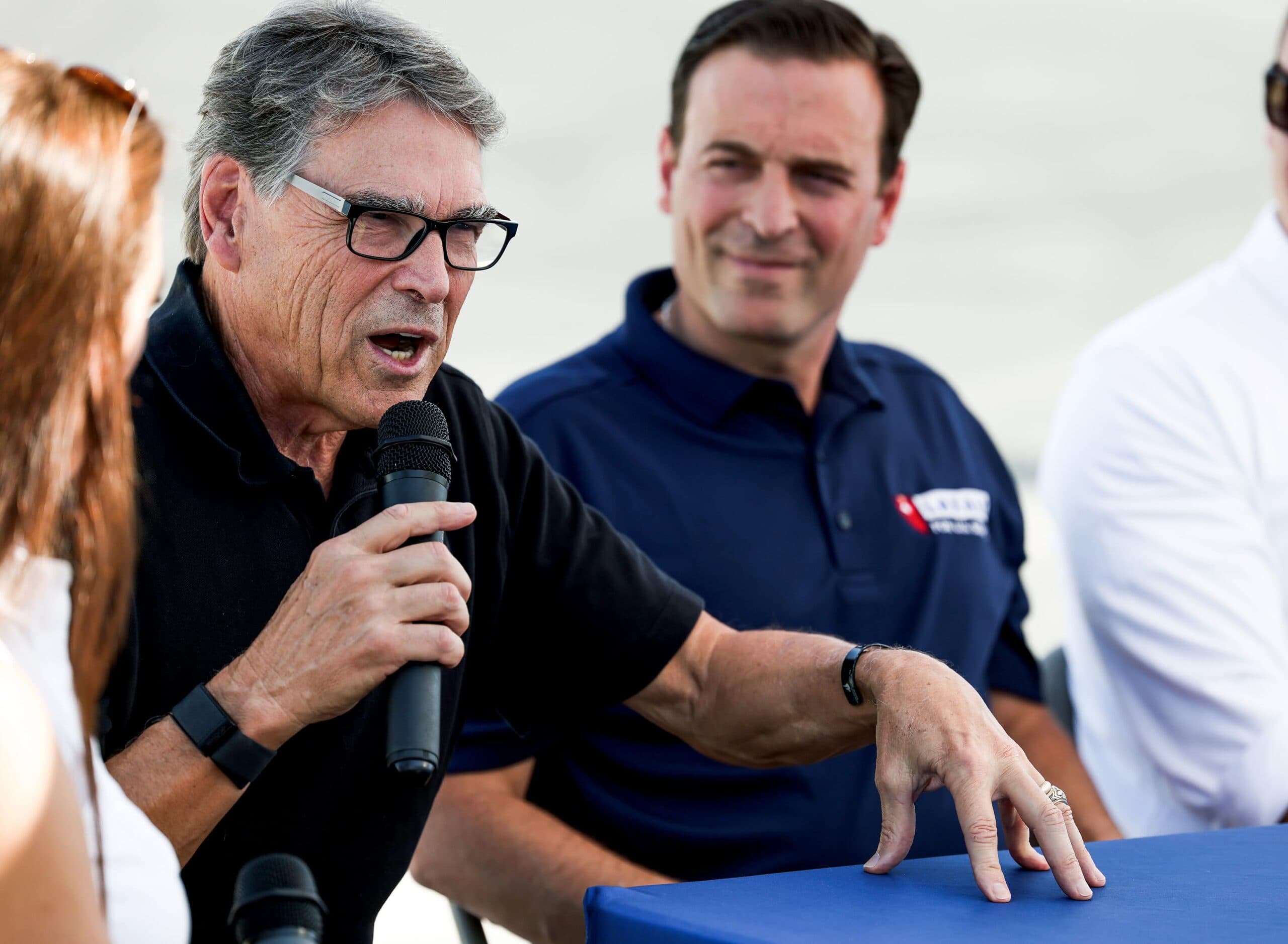 As Democrats aim to press advantage on abortion, Laxalt sticks to the economy