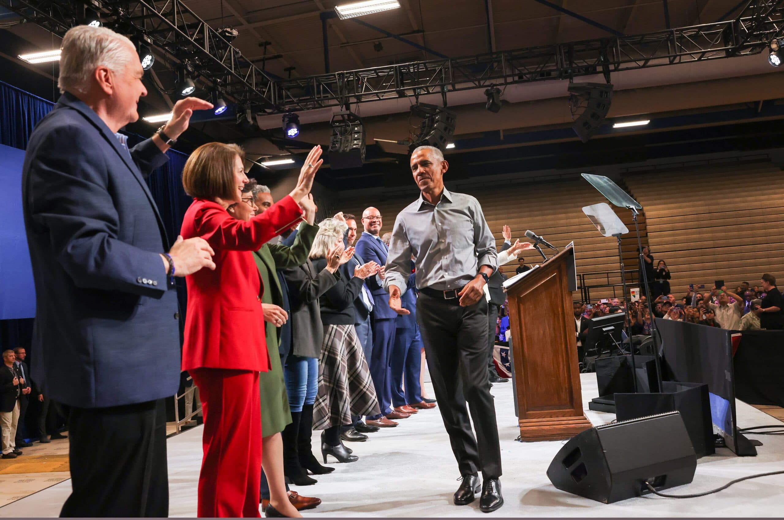 Obama en evento de campaña en Las Vegas: "La democracia está en juego"