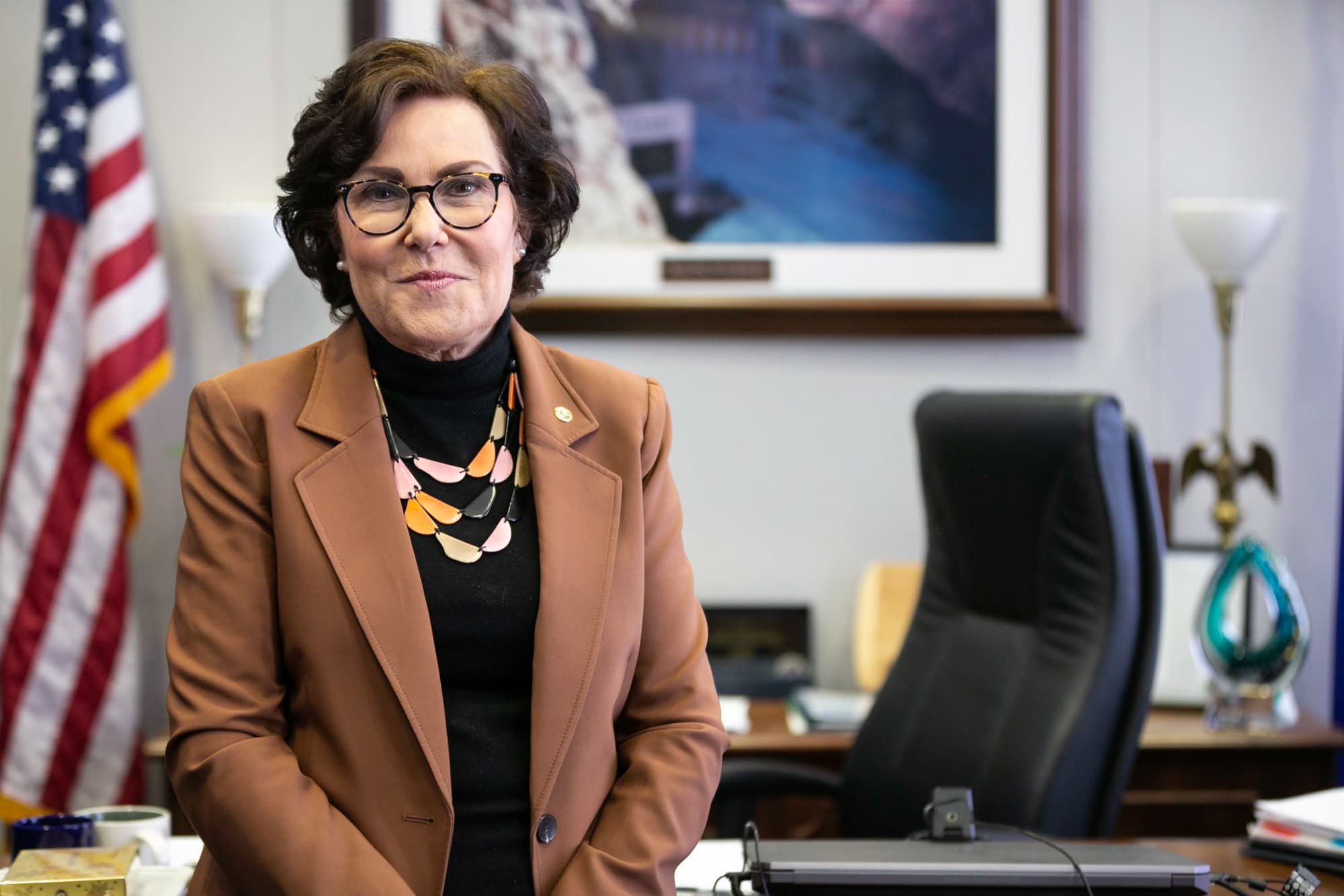 Rosen calls on embattled Menendez to resign, joining other Senate Democrats