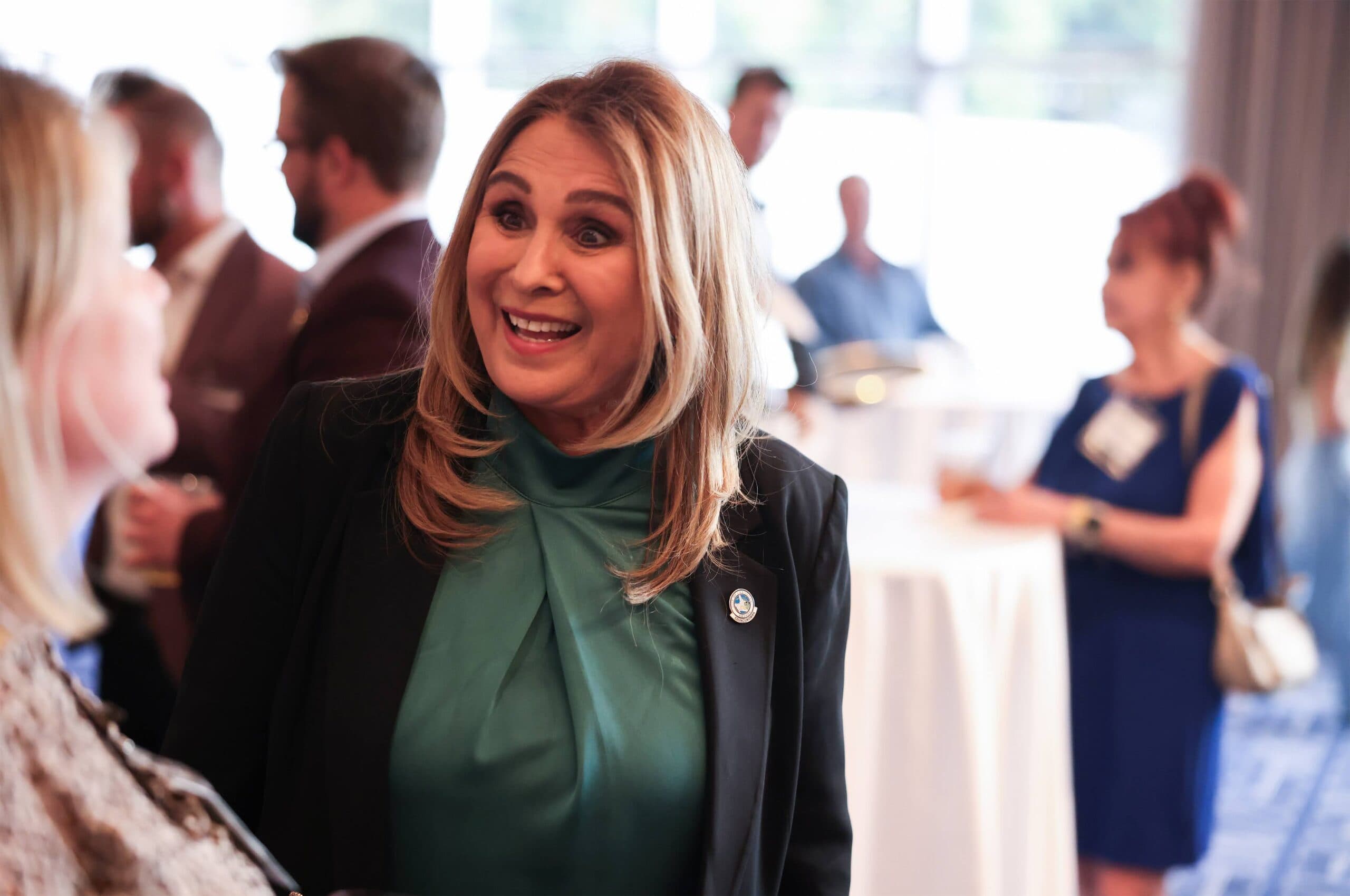 Seaman seeks promotion to Las Vegas mayor after five years on the council