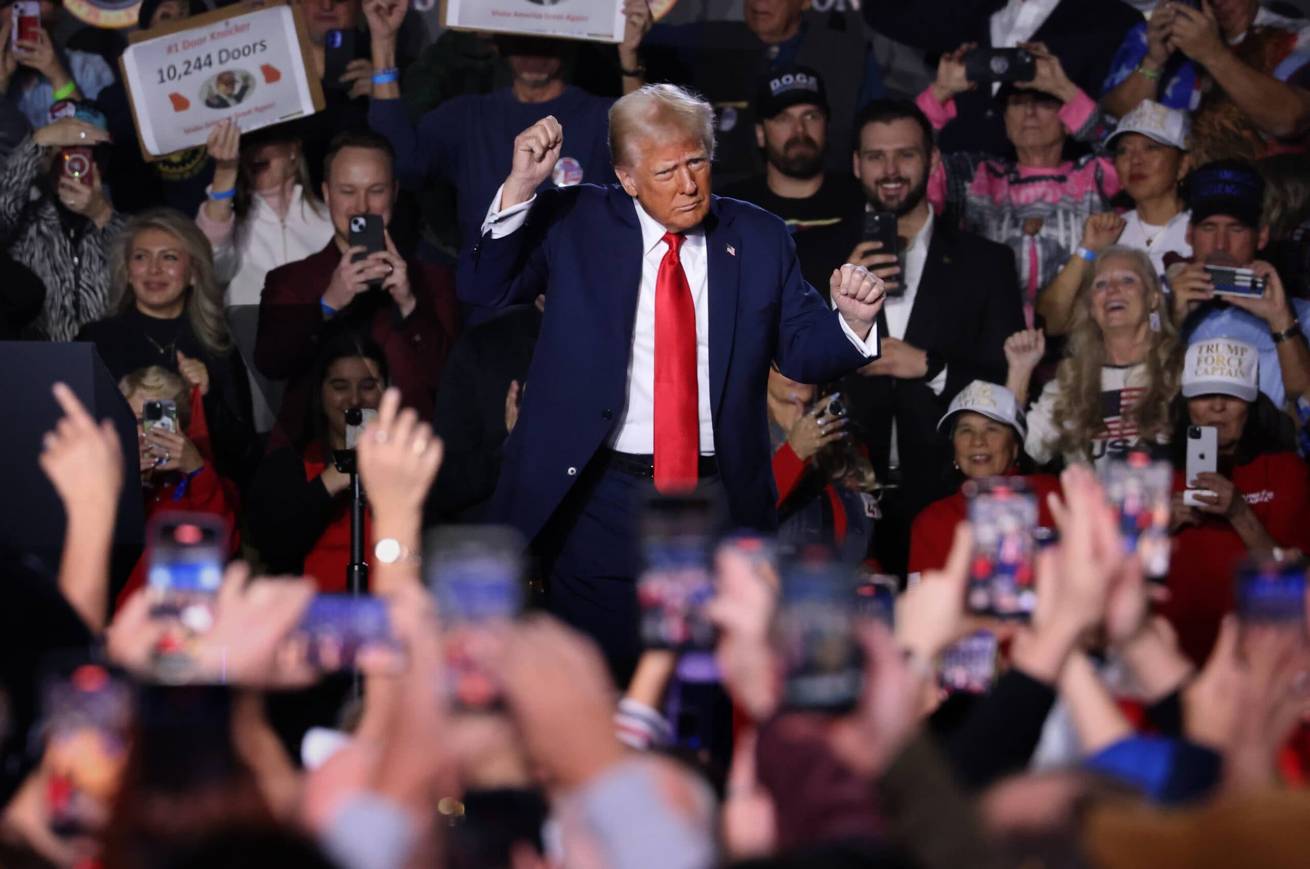 Trump endorses GOP candidates in 2 swingy Nevada House seats